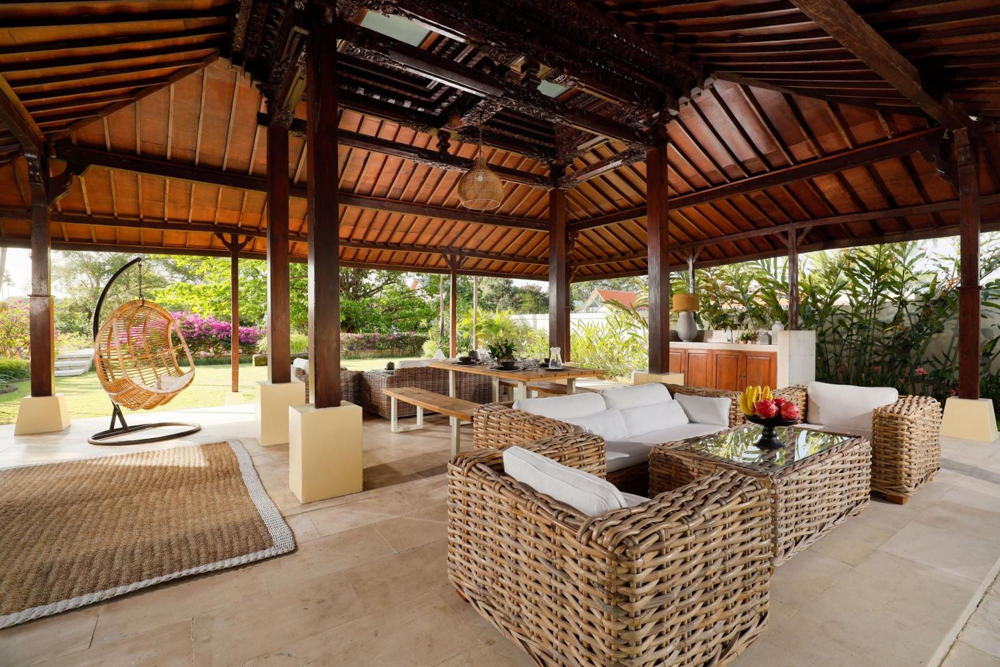 Omegia Canggu By Nakula Exteriör bild